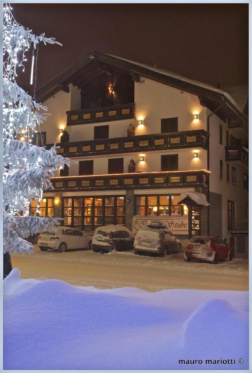 Hotel Presena Passo del Tonale Bagian luar foto