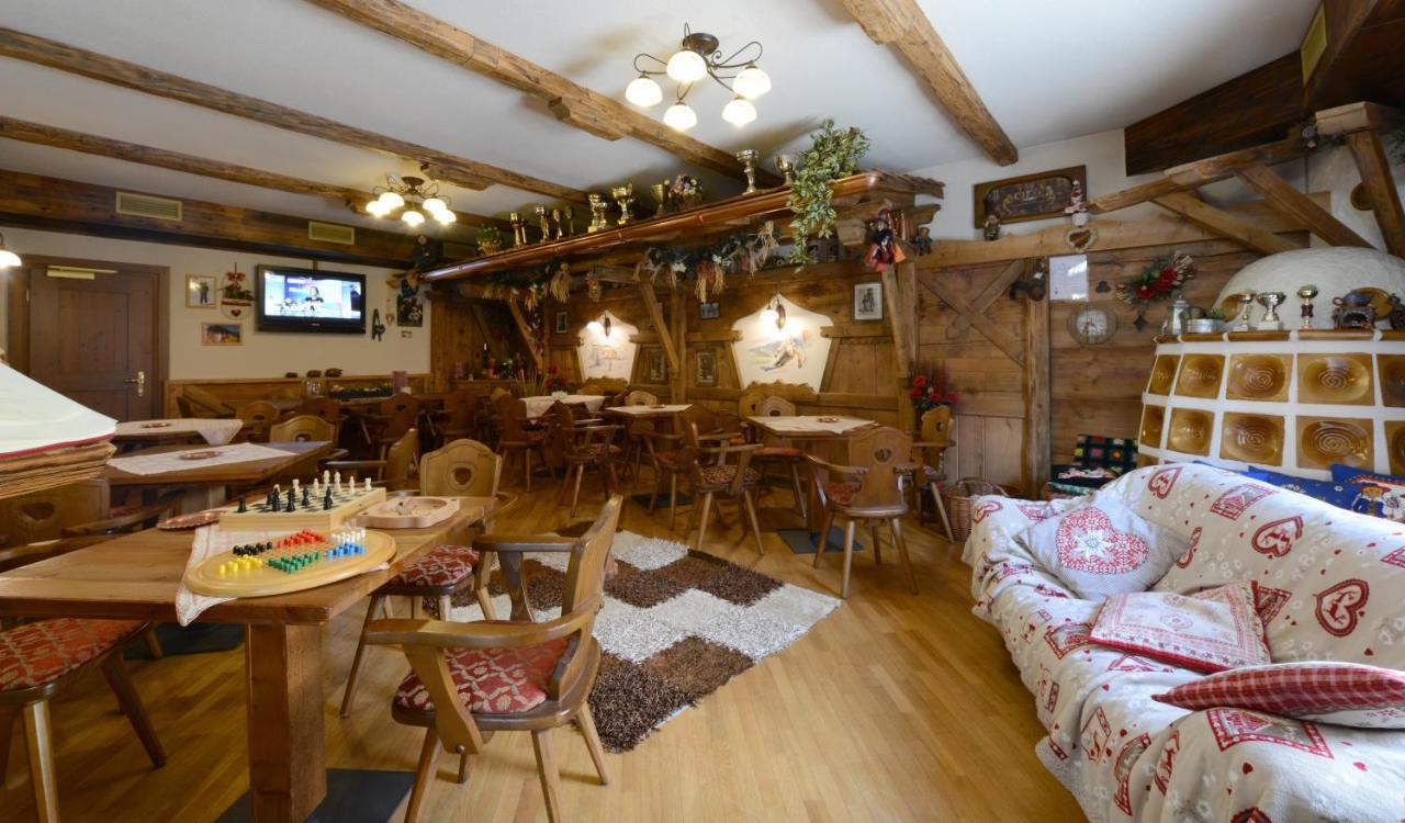 Hotel Presena Passo del Tonale Bagian luar foto